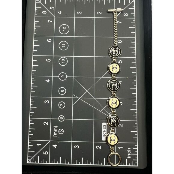 Chanel cc bracelet - Picture 9 of 9